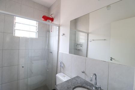 Casa de condomínio para alugar com 100m², 3 quartos e 2 vagasBanheiro do Quarto 3
