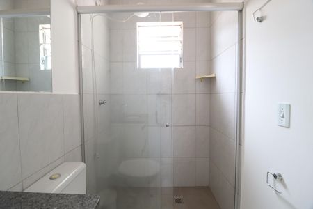 Casa de condomínio para alugar com 100m², 3 quartos e 2 vagasBanheiro Social
