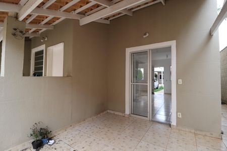 Casa de condomínio para alugar com 100m², 3 quartos e 2 vagasVaranda