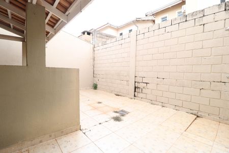 Casa de condomínio para alugar com 100m², 3 quartos e 2 vagasÁrea de Serviço