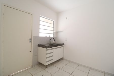 Casa de condomínio para alugar com 100m², 3 quartos e 2 vagasCozinha