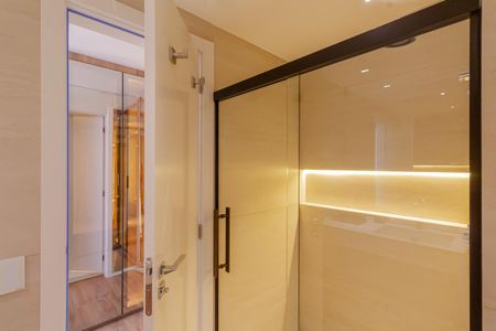 Banheiro de apartamento para alugar com 1 quarto, 60m² em Indianópolis, São Paulo