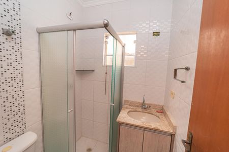 Casa de condomínio à venda com 68m², 2 quartos e 1 vaga Casa de condomínio à venda com 68m², 2 quartos e 1 vagaBanheiro