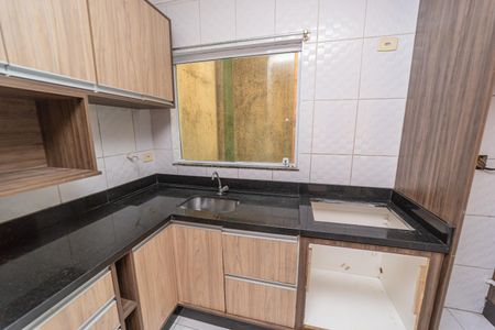 Casa de condomínio à venda com 68m², 2 quartos e 1 vaga Casa de condomínio à venda com 68m², 2 quartos e 1 vagaCozinha