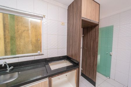 Casa de condomínio à venda com 68m², 2 quartos e 1 vaga Casa de condomínio à venda com 68m², 2 quartos e 1 vagaCozinha