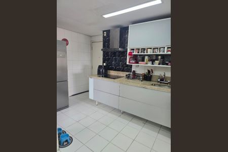 Apartamento à venda com 106m², 3 quartos e 2 vagasFoto 05