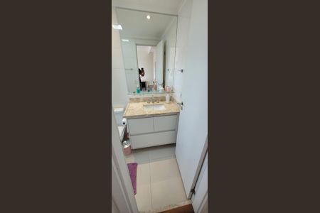 Apartamento para alugar com 149m², 3 quartos e 2 vagas Apartamento para alugar com 149m², 3 quartos e 2 vagasBanheiro