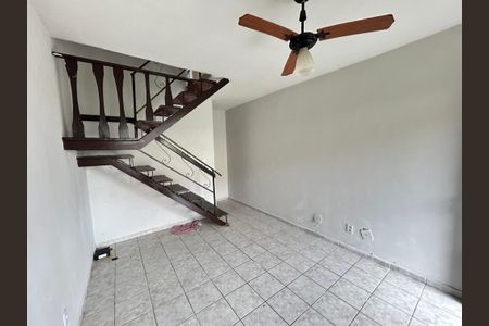 Casa para alugar com 80m², 2 quartos e 1 vagaSala