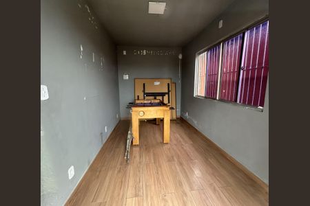 Casa para alugar com 80m², 2 quartos e 1 vagaÁrea comum