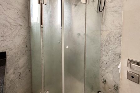 Apartamento para alugar com 140m², 3 quartos e 3 vagasBanheiro da Suíte 1