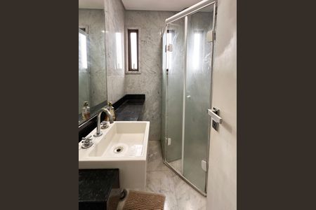 Apartamento para alugar com 140m², 3 quartos e 3 vagasBanheiro da Suíte 1