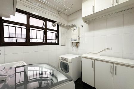 Apartamento para alugar com 140m², 3 quartos e 3 vagasÁrea de Serviço