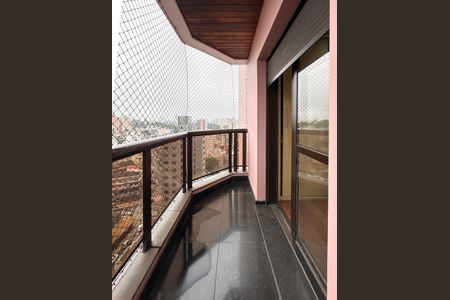 Apartamento para alugar com 140m², 3 quartos e 3 vagasVaranda da Suíte 2