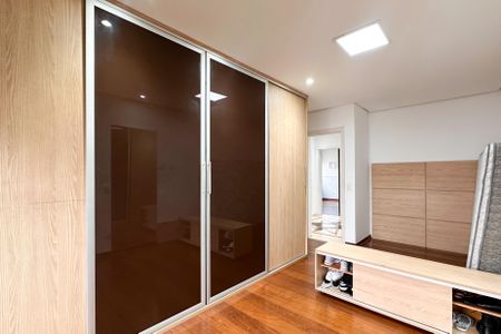 Apartamento para alugar com 140m², 3 quartos e 3 vagasSuíte 2