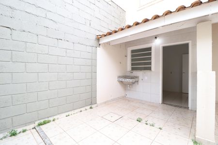 Casa de condomínio para alugar com 100m², 3 quartos e 2 vagasÁrea de Serviço
