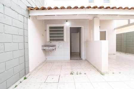 Casa de condomínio para alugar com 100m², 3 quartos e 2 vagasÁrea de Serviço
