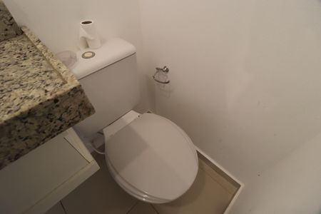 Casa de condomínio para alugar com 100m², 3 quartos e 2 vagasLavabo