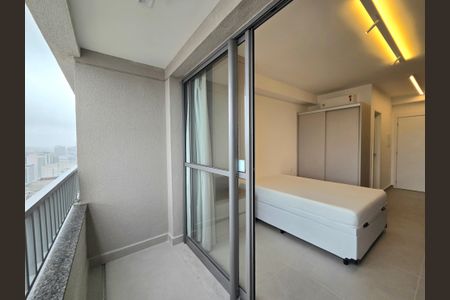 Studio para alugar com 25m², 1 quarto e sem vagaVaranda