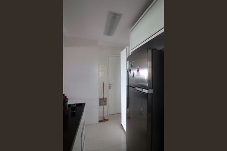 Apartamento à venda com 80m², 2 quartos e 1 vagaCozinha e Área de Serviço