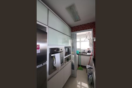 Apartamento à venda com 80m², 2 quartos e 1 vagaCozinha e Área de Serviço