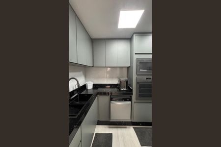 Apartamento à venda com 85m², 3 quartos e 2 vagasCozinha