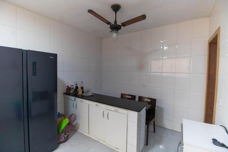 Casa para alugar com 200m², 5 quartos e 3 vagasCozinha