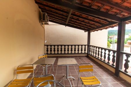 Casa para alugar com 200m², 5 quartos e 3 vagasVaranda