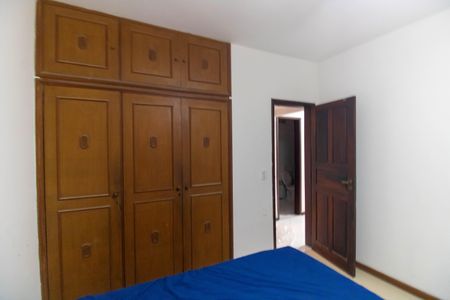 Casa para alugar com 200m², 5 quartos e 3 vagasQuarto 1