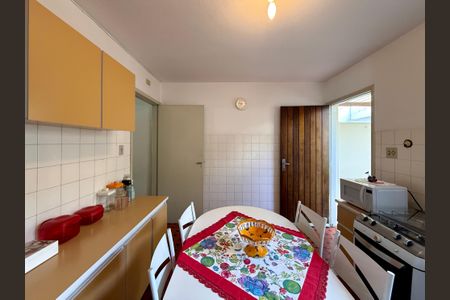 Casa à venda com 120m², 2 quartos e 1 vagaCozinha