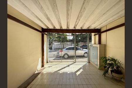 Casa à venda com 120m², 2 quartos e 1 vagaGaragem 