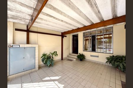 Casa à venda com 120m², 2 quartos e 1 vagaGaragem 