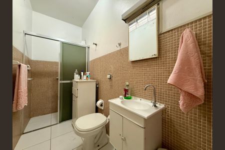 Casa à venda com 120m², 2 quartos e 1 vagaBanheiro 