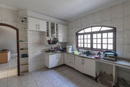 Casa para alugar com 250m², 6 quartos e 8 vagas Casa para alugar com 250m², 6 quartos e 8 vagasCozinha