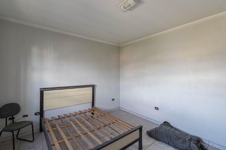 Casa para alugar com 250m², 6 quartos e 8 vagas Casa para alugar com 250m², 6 quartos e 8 vagasQuarto 1