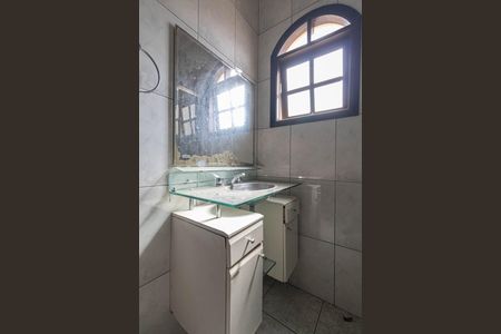 Casa para alugar com 250m², 6 quartos e 8 vagas Casa para alugar com 250m², 6 quartos e 8 vagasBanheiro 1