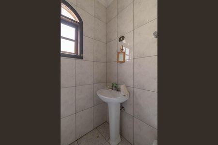 Casa para alugar com 250m², 6 quartos e 8 vagas Casa para alugar com 250m², 6 quartos e 8 vagasBanheiro 2