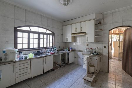 Casa para alugar com 250m², 6 quartos e 8 vagas Casa para alugar com 250m², 6 quartos e 8 vagasCozinha