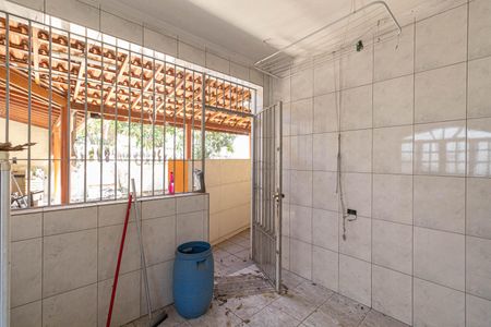 Casa para alugar com 250m², 6 quartos e 8 vagas Casa para alugar com 250m², 6 quartos e 8 vagasÁrea de Serviço