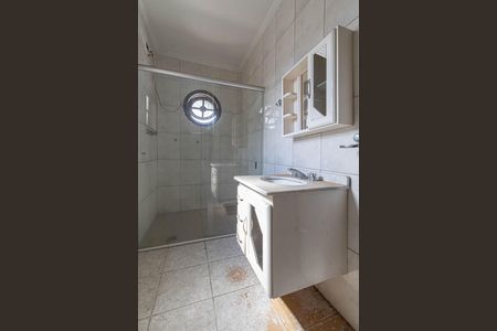 Casa para alugar com 250m², 6 quartos e 8 vagas Casa para alugar com 250m², 6 quartos e 8 vagasBanheiro Suíte 1