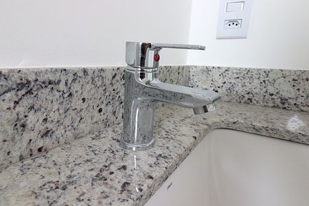 Apartamento à venda com 80m², 2 quartos e 1 vagaBanheiro da Suíte 2