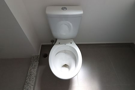 Apartamento à venda com 80m², 2 quartos e 1 vagaBanheiro da Suíte 1