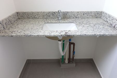 Apartamento à venda com 80m², 2 quartos e 1 vagaBanheiro da Suíte 1