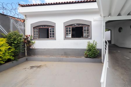 Garagem de casa para alugar com 5 quartos, 310m² em Cidade Líder, São Paulo