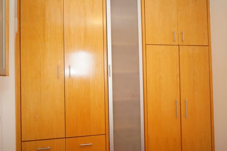 Apartamento à venda com 98m², 3 quartos e 2 vagasQuarto 1 - Armários