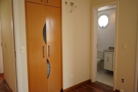 Apartamento à venda com 98m², 3 quartos e 2 vagasQuarto Suíte