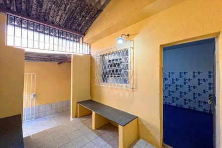 Casa para alugar com 65m², 2 quartos e sem vaga