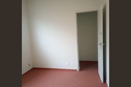 Casa para alugar com 65m², 2 quartos e sem vaga