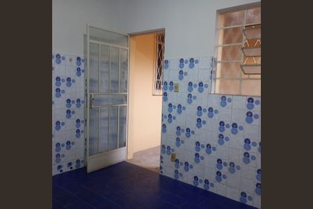 Casa para alugar com 65m², 2 quartos e sem vaga