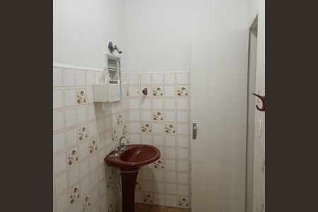 Casa para alugar com 65m², 2 quartos e sem vaga