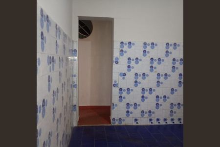 Casa para alugar com 65m², 2 quartos e sem vaga